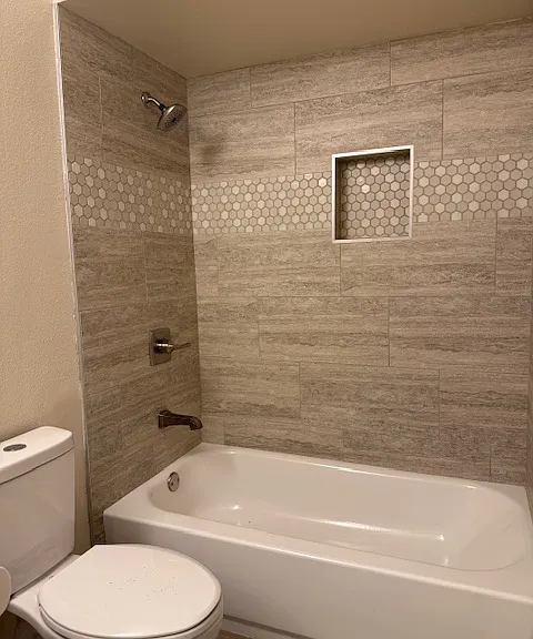 2202 W El Moro Ave — Photo 2