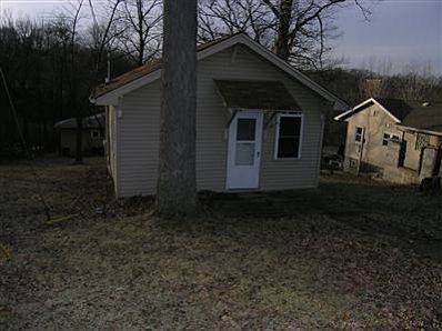 1st image of 12614 Knight St W