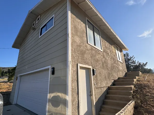 40215 92nd St W, Leona Valley, CA 93551