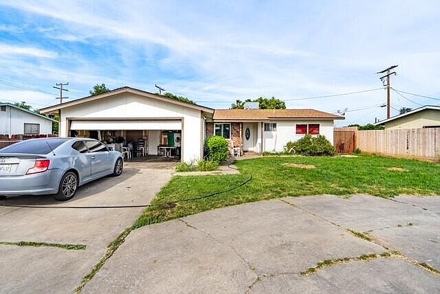 1st image of 2615 N Quail Drive