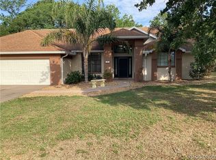 32 Linder Cir, Homosassa, FL 34446