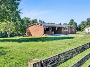 935 Diamond Ave, Rocky Mount, VA 24151