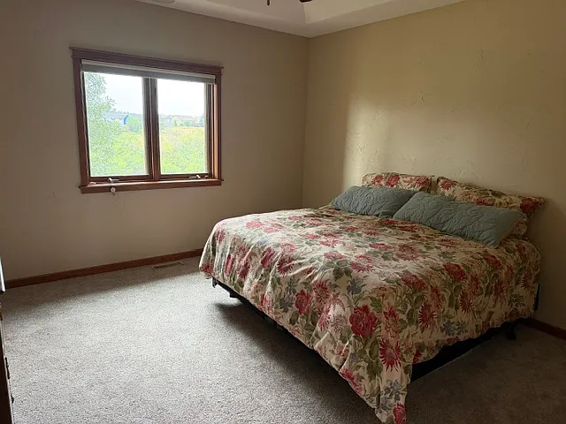 1121 Regency Ct — Photo 8