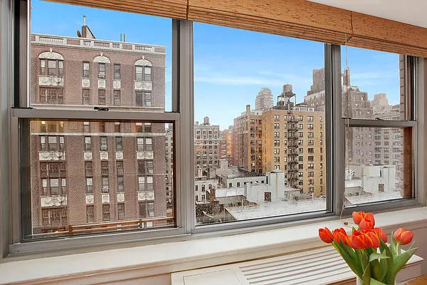 Sold by Corcoran | media 6