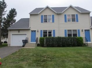 304 Brainard Rd APT 15, Enfield, CT 06082