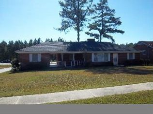 1812 Marshall Rd, Greenwood, SC 29646