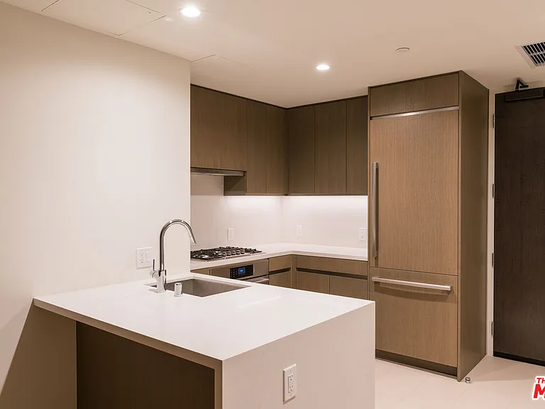 889 Francisco St #3002 — Photo 8