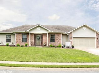 100 Rosebud Cir, Cabot, AR 72023