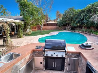 19840 Lassen St, Chatsworth, CA 91311