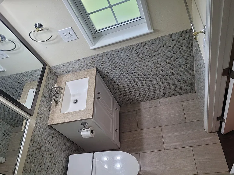 632 Mayflower Ave — Photo 13