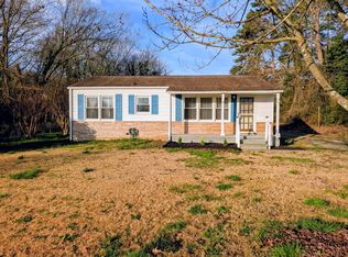 151 Park St, Rossville, GA 30741