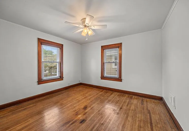 1549 Meadow Rd — Photo 16