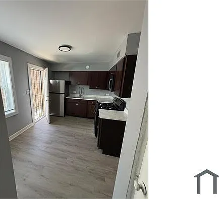 5047 W Jackson Blvd #C — Photo 10