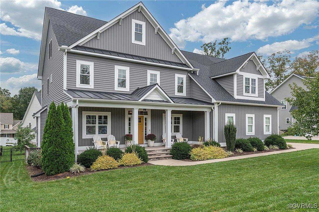 Johnny&#39;s - UM 15418 Memphis Bluelick Road, Henryville, IN 47126 | MLS