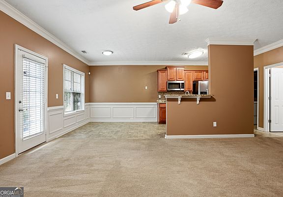 5th image of 3880 Roses Trl