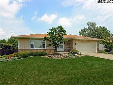 1st image of 4689 Persimmon Ln