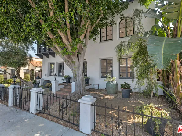 8812 Rangely Ave, West Hollywood, CA 90048
