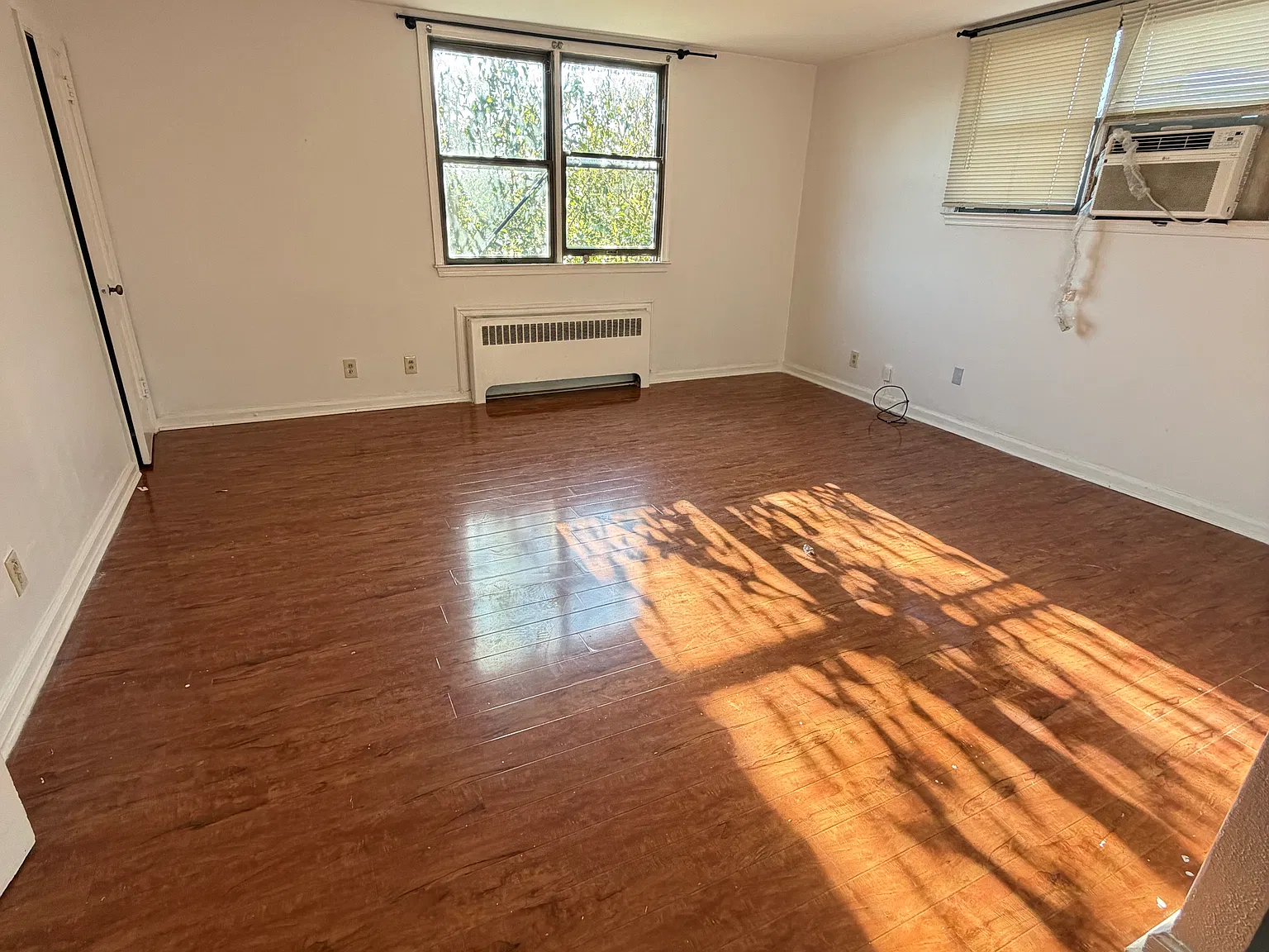 2 bed, $1,250 — Photo 2