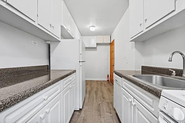 Sold by Prime Realty | media 22