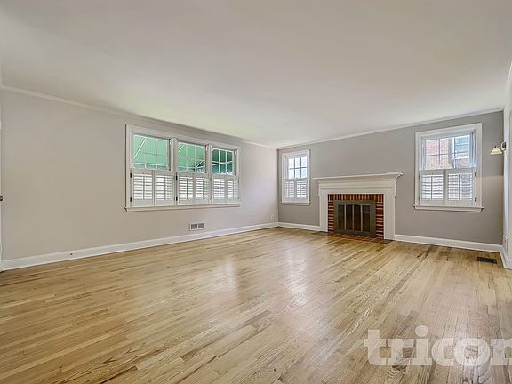 3rd image of 1432 Putty Hill Ave