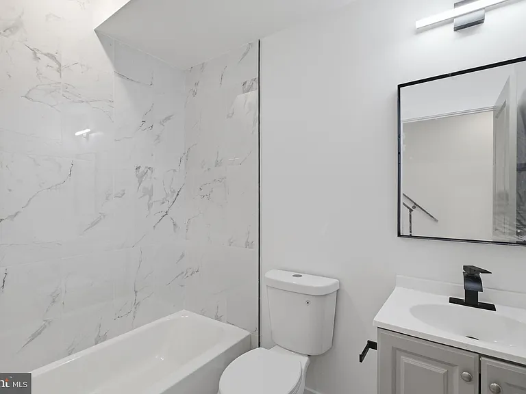 2503 N 12th St #2 — Photo 5