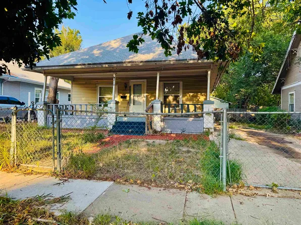210 S Poplar St, Wichita, KS 67211