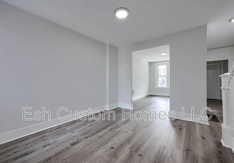 611 S Prince St — Photo 19