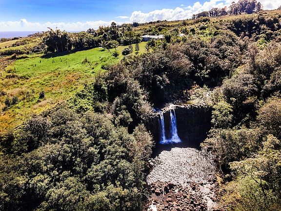 2nd image of 32-301 Wailele Lot 10