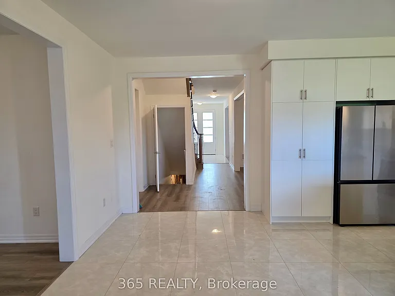 223 Warden St — Photo 12