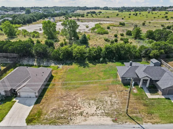 2217 Christine Drive, Granbury, TX 76048
