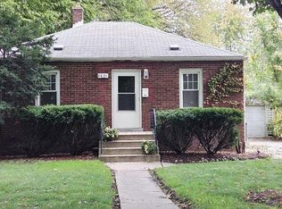 2631 Parkway Dr, Highland, IN 46322