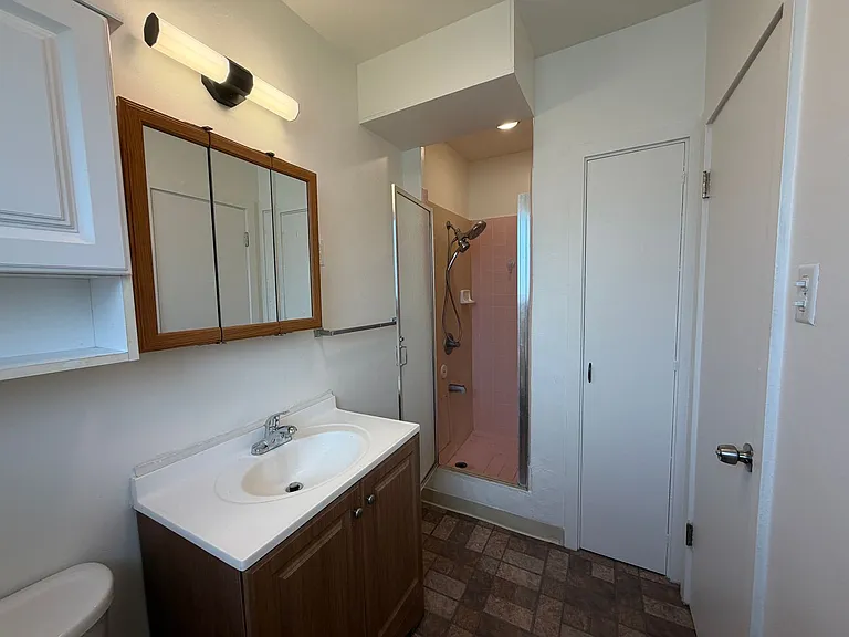 1621 Anapuni St — Photo 8