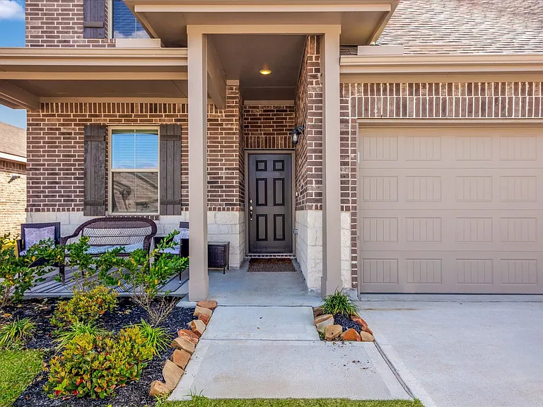 8426 Moonlight Bay Cir — Photo 4