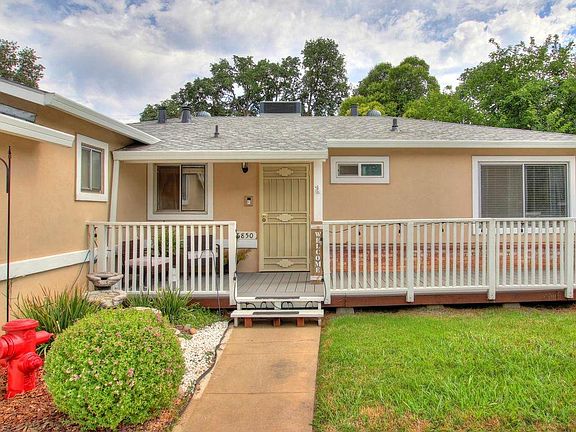 3rd image of 6850 Lincoln Oaks Dr
