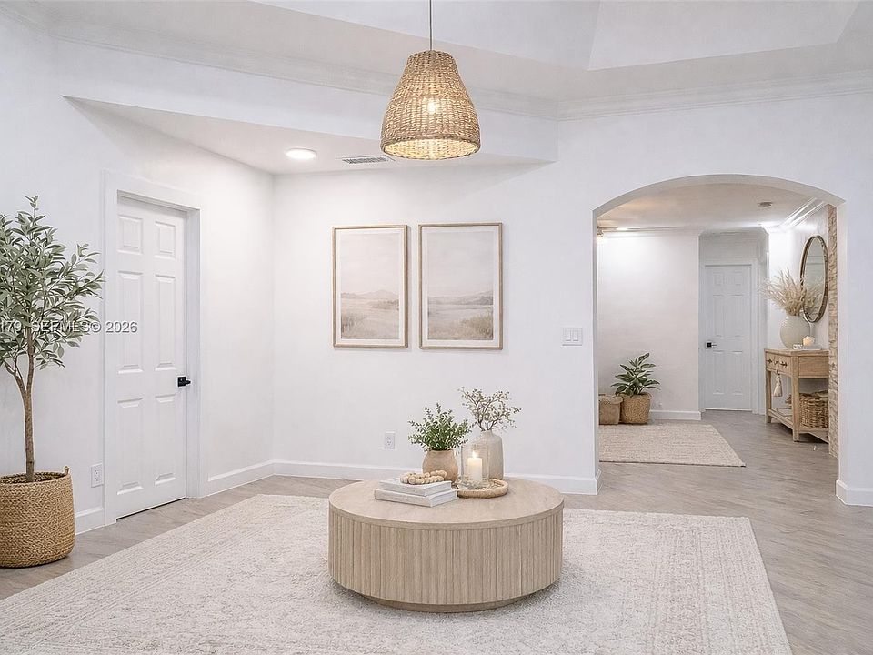 1st image of 5464 NE 3rd Ave