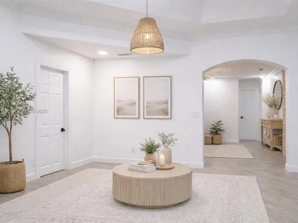 5464 NE 3rd Ave, Fort Lauderdale, FL 33334