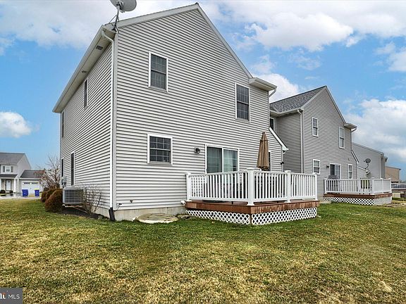 2nd image of 4288 Green Park Dr