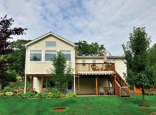 1 Orlando Pl, Norwalk, CT 06854