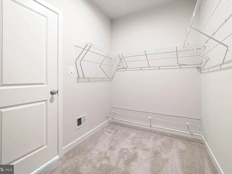 6227 Almerico Pl — Photo 44