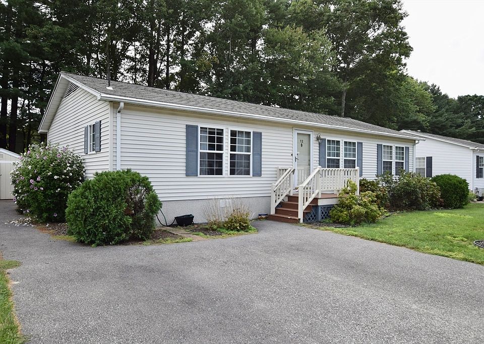 1st image of 12 Trailwood Dr