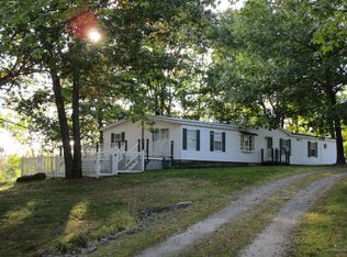 14 Ayer Dr, Norway, ME 04268