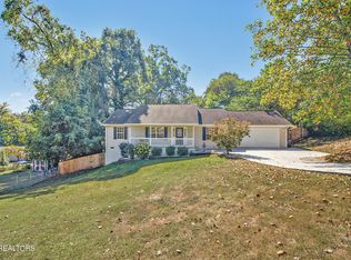 3304 NE Chantilly Dr, Knoxville, TN 37917
