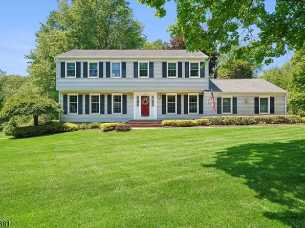 189 Old Farmers Rd, Washington Twp., NJ 07853