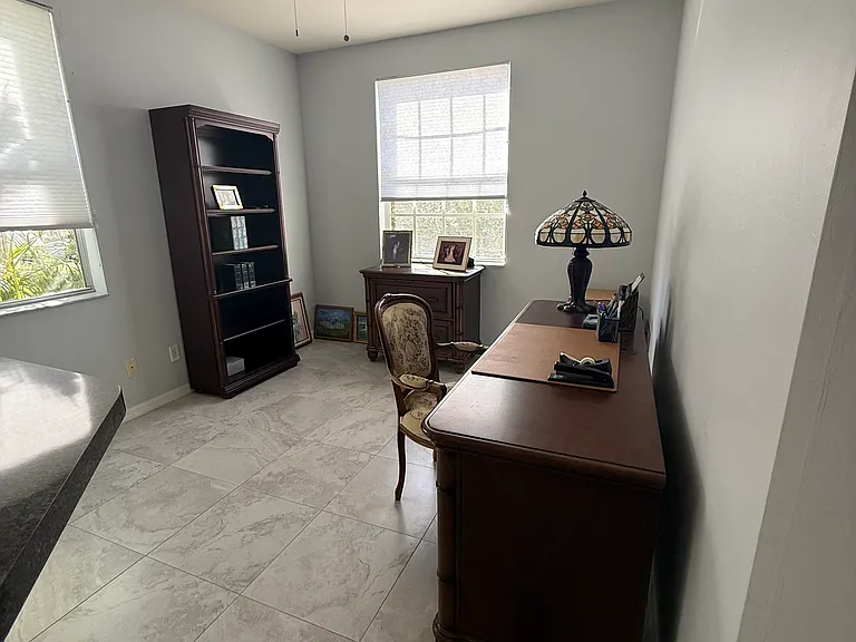 4015 Palm Tree Blvd #208 — Photo 11