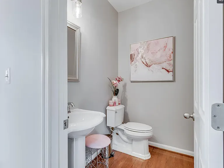 3413 Eagle Ridge Dr — Photo 2