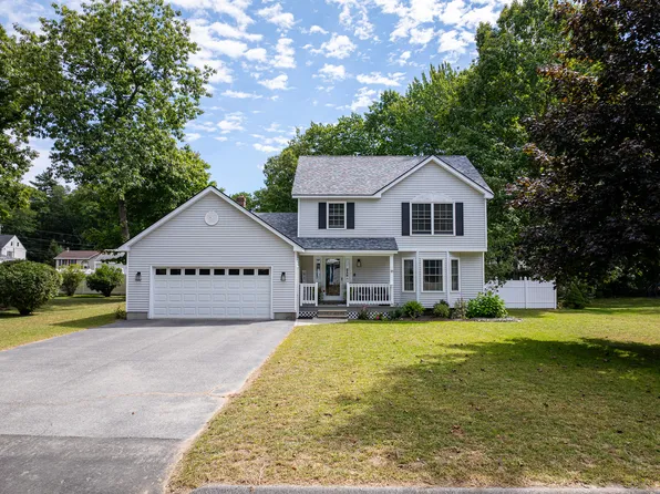 10 Aspen Drive, Saco, ME 04072