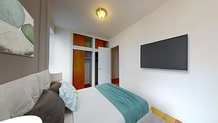 Rented by Bond New York