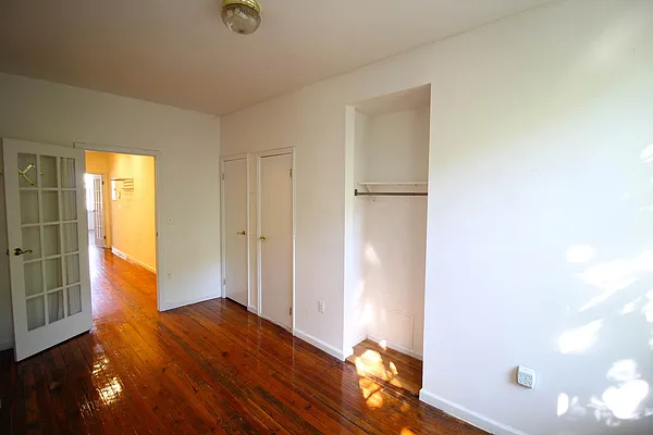 Rented by Capri Jet Realty Corp | media 16