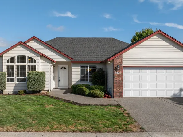 1642 SE 10th Pl, Canby, OR 97013