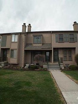 1st image of 206 Park Meadows Dr #27